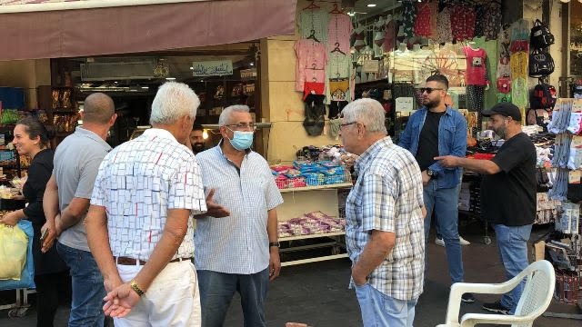 النائب سعد يجول في سوق صيدا التجاري داعيا المواطنين للتحرك في مواجهة البؤس والانهيار