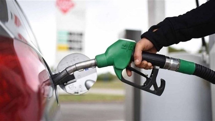 إليكم الإرتفاع المتوّقع لسعر البنزين غدًا... فهل يزيد الغضب؟!