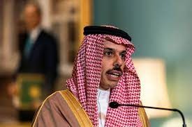 وزير الخارجية السعودي: سندعم أي جهود لإصلاح شامل يعيد لبنان إلى العالم العربي
