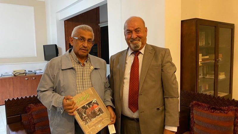 النائب سعد يستقبل الدكتور حسن عاصي الذي قدم له كتابه "جبل عامل آثار وديار"