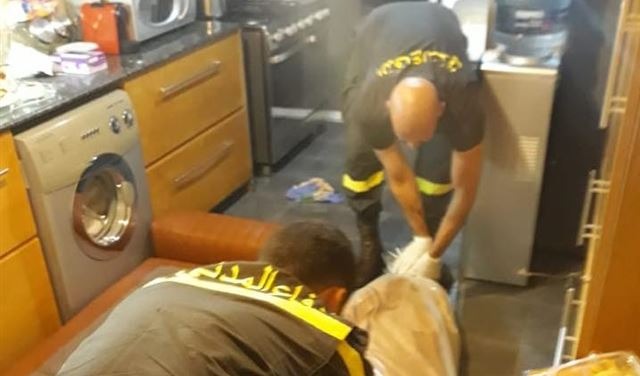 العثور على جثتي رجلين وامرأة مكبلة داخل معمل في هذه المنطقة!