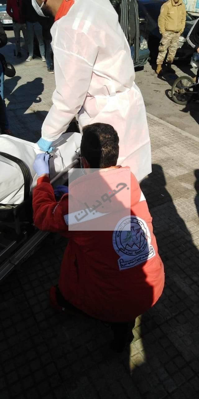 إصابة امرأة بعدة طعنات عند جامع الزعتري في صيدا