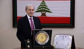 جائزة التميز البرلماني العربي للنائب أنور الخليل