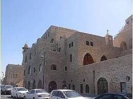 الاسلامية المسيحية: بطريرك الأرمن يتخذ اجراءات لطرد عائلات أرمنية من منازلها بالقدس