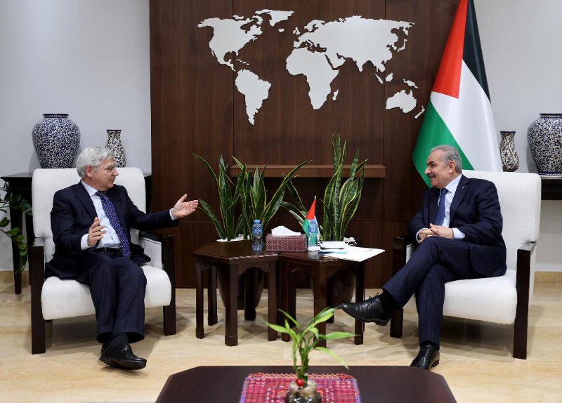 رئيس الوزراء اشتية يثمن الدعم الإيطالي لفلسطين على كافة المستويات