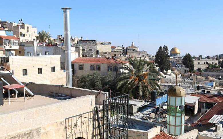 سلطات الاحتلال تجدد إغلاق 28 مؤسسة فلسطينية بالقدس