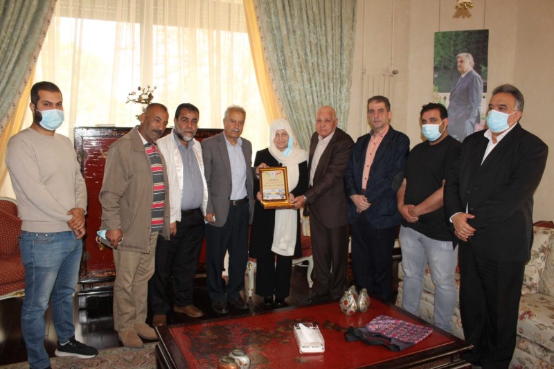 اللجان الشعبية لمنظمة التحرير الفلسطينية تشكر بهية الحريري على جهودها في  حلّ "مشكلة مياه لأكثر من 200 عائلة"