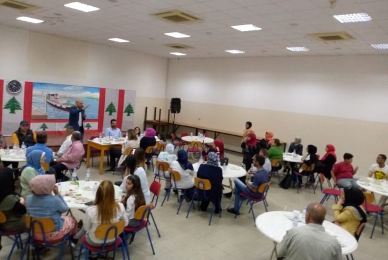 النائب الحريري ترعى بمناسبة عيد العمال  إفطاراً تكريمياً للعاملين والعاملات في  "مدرسة الحاج بهاء الدين الحريري" و"ثانوية رفيق الحريري"