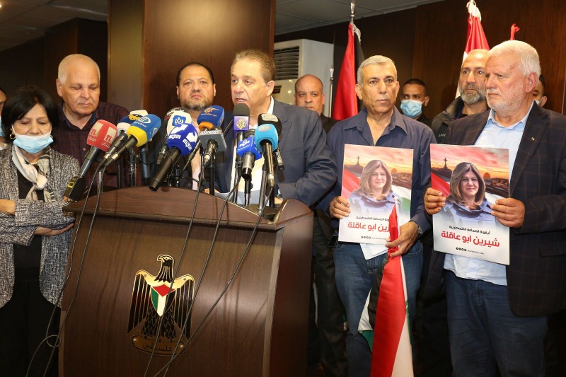 وقفة ادانة واستنكار لجريمة اغتيال أبو عاقلة في سفارة دولة فلسطين في بيروت