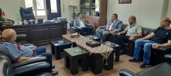 السفير عبد الهادي يستقبل المدير العام للهيئة العامة للاجئين الفلسطينيين العرب في سوريا