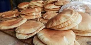 بسطات لبيع الخبز بأكثر من 40 ألف ليرة!