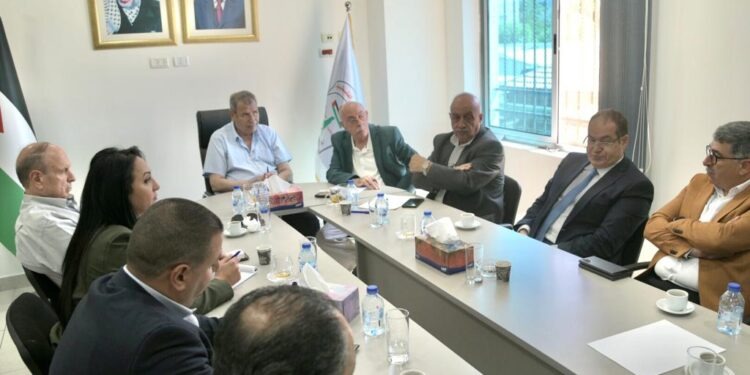الرئاسية العليا لشؤون الكنائس في فلسطين تعقد اجتماعها الدوري
