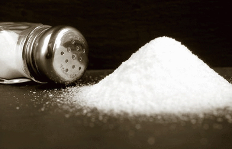 أين يمكن أن “يختبئ” الملح في طعامك؟