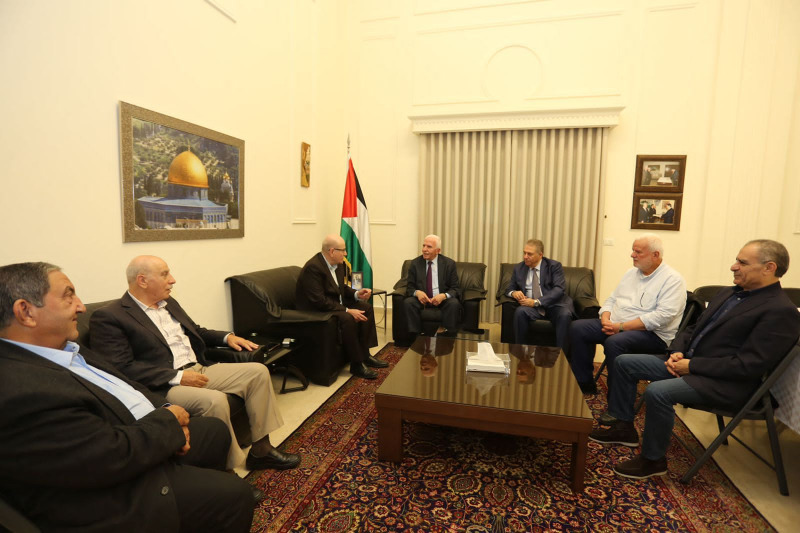 لقاء قيادي بين حركة "فتح" و"الجبهة الديمقراطية" في سفارة فلسطين في بيروت