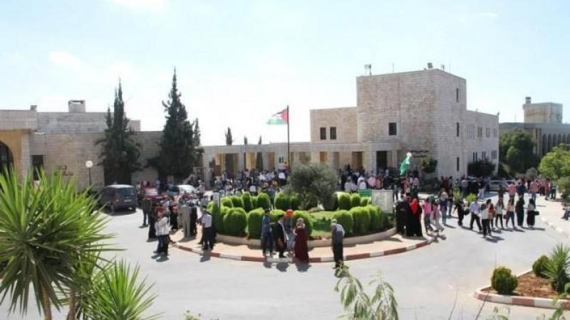 مقترح يهدّد طلبة فلسطينيي الداخل في الجامعات الفلسطينية