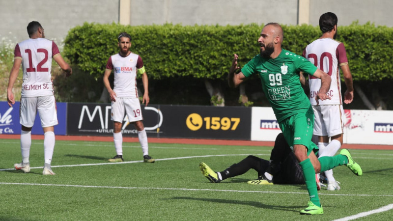 فوز النجمة على الأنصار في بطولة لبنان لكرة القدم