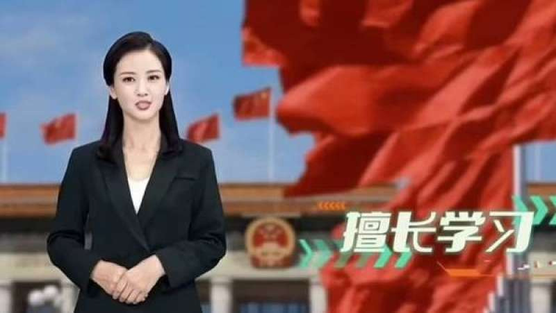 أول مذيعة أخبار روبوت في الصين!
