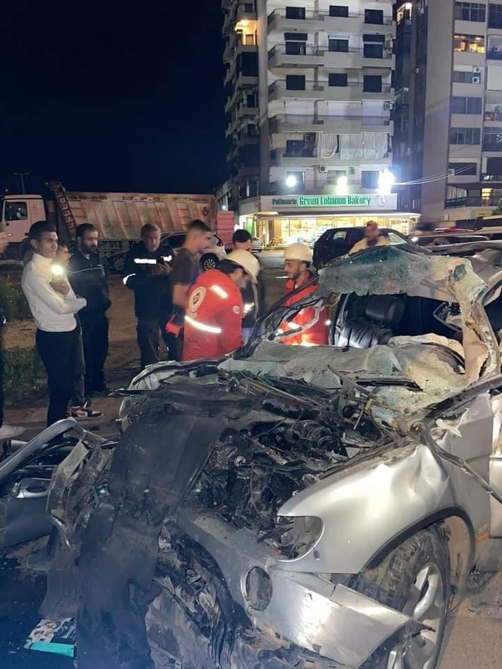 بالفيديو: قتلى وجرحى في حادث سير مروع في طرابلس...