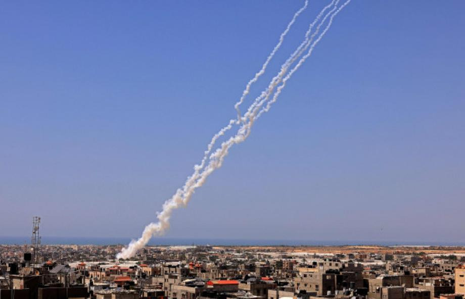 اطلاق رشقات صاروخية من غزة تجاه مستوطنات "الغلاف"