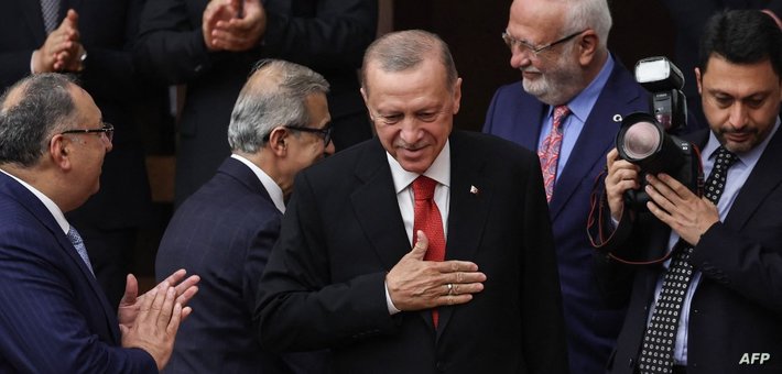 إردوغان يؤدي اليمين أمام البرلمان لفترة رئاسية ثالثة