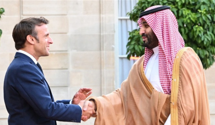 ماكرون استقبل ولي العهد السعودي و"تحديات الاستقرار الإقليمي" على طاولة البحث