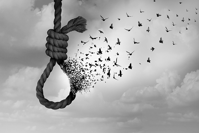 ظاهرة خطيرة تجرّ إلى الإنتحار.. “الموت بالقرعة”!