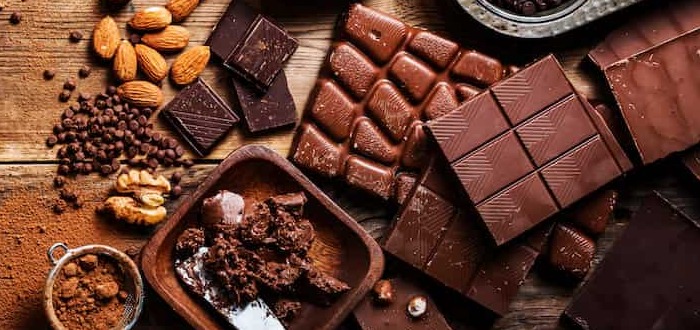كيف نميز الشوكولاتة الحقيقية عن المزيفة؟