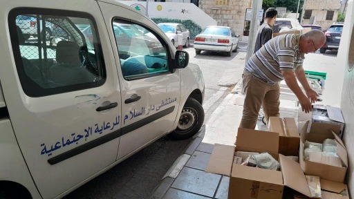 "جمعية جامع البحر الخيرية" قدمت مساعدات طبية لـ"مستشفى صيدا الحكومي"