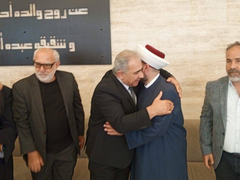 السفير الأسعد يعزي مفتي زحلة والبقاع الشيخ د. علي الغزاوي بوفاة والده