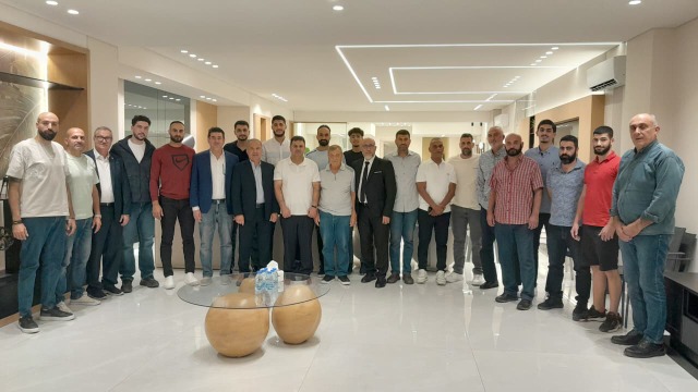 "نادي أشمون الرياضي -صيدا" يُطلق موسمه الرياضي بكرة الطائرة  بخطة عمل وتشكيلة جديدة لفريق الرجال